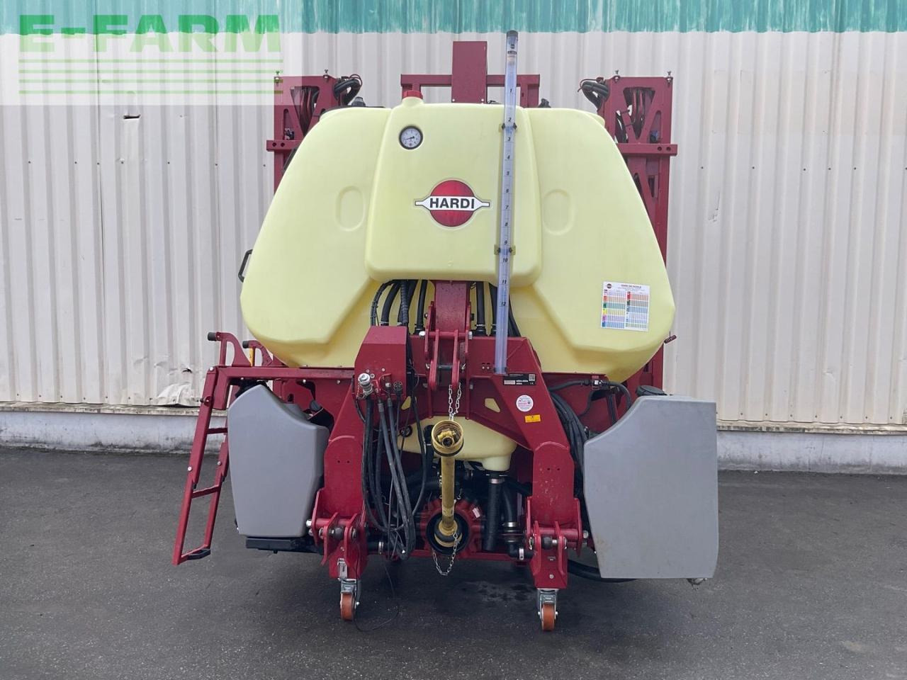 Hardi MEGA 1200 - Ťahaný postrekovač: obrázok 3 Hardi MEGA 1200 - Ťahaný postrekovač: obrázok 3