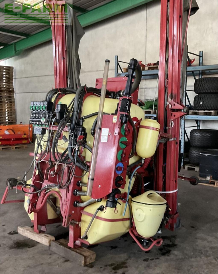 Hardi master 1200 - Ťahaný postrekovač: obrázok 1 Hardi master 1200 - Ťahaný postrekovač: obrázok 1