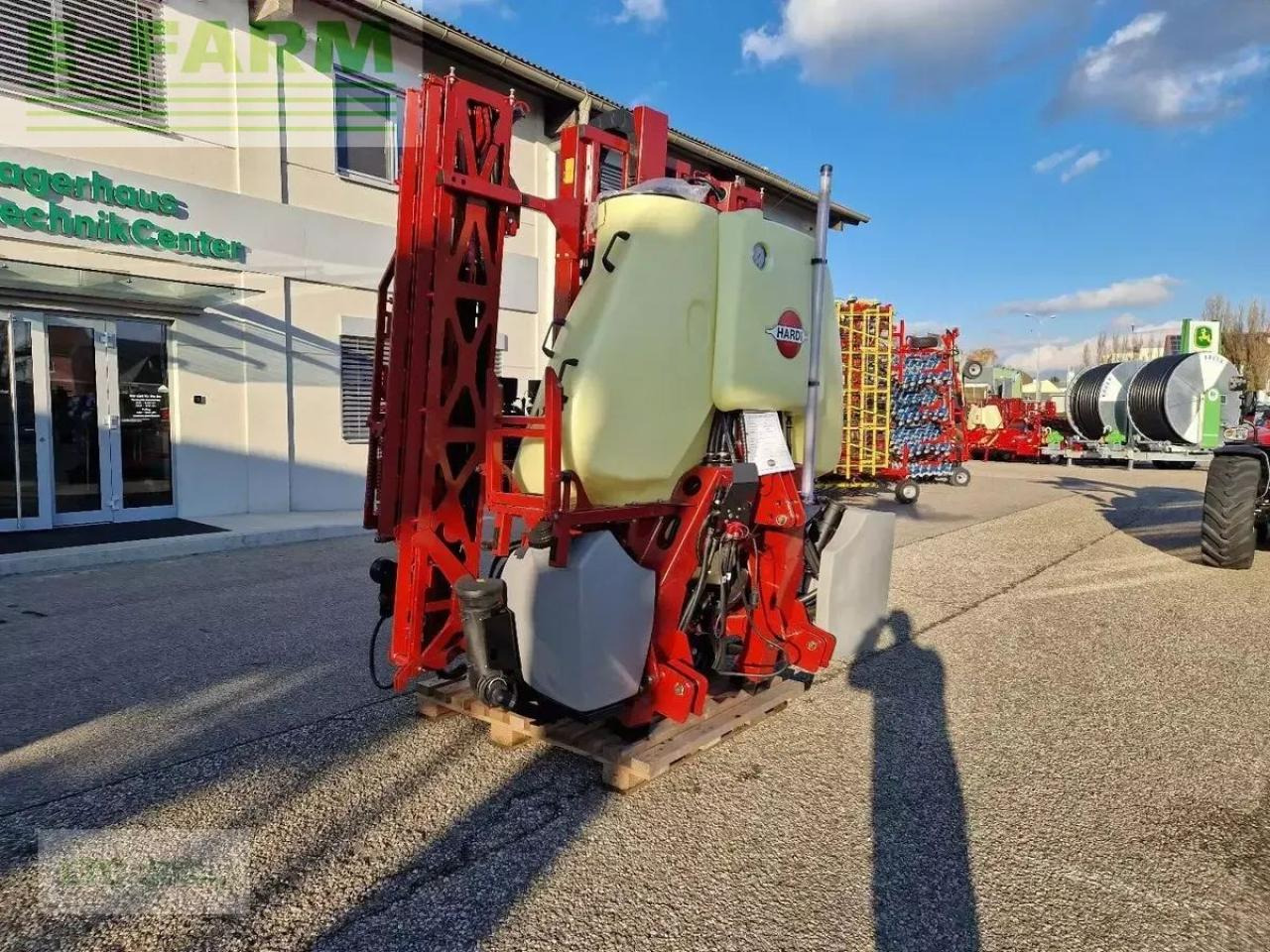 Hardi mega 12 - Ťahaný postrekovač: obrázok 2 Hardi mega 12 - Ťahaný postrekovač: obrázok 2