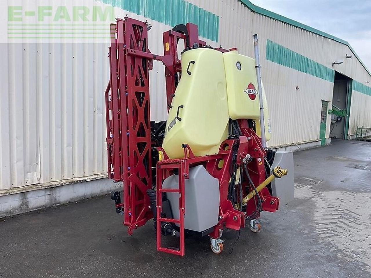 Hardi mega 1200 - Ťahaný postrekovač: obrázok 2 Hardi mega 1200 - Ťahaný postrekovač: obrázok 2