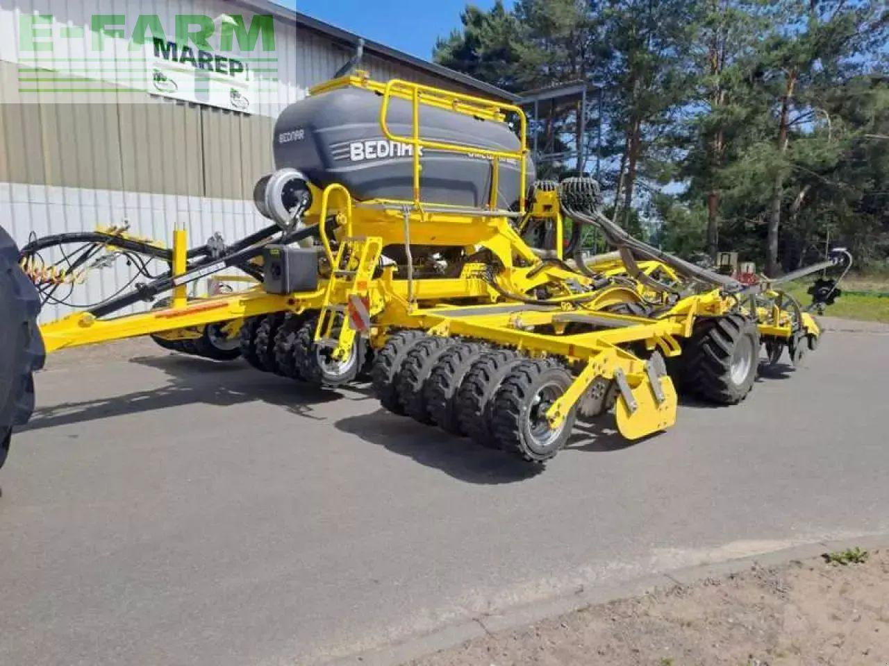 Horsch bednar omega 6000l - Univerzálny sejací stroj: obrázok 1 Horsch bednar omega 6000l - Univerzálny sejací stroj: obrázok 1