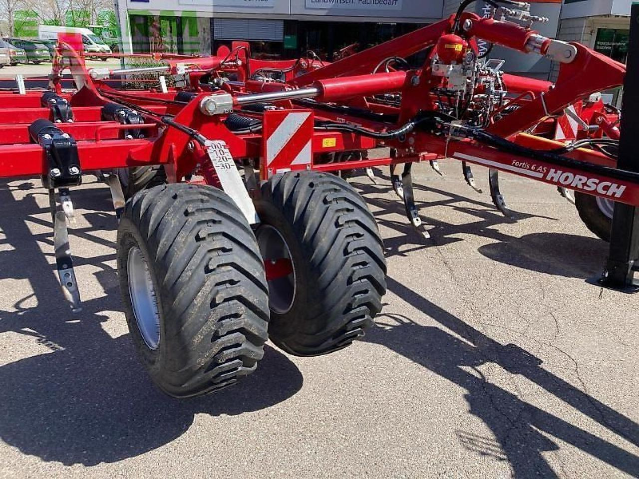 Horsch fortis 6 as horsch grubber - Kultivátor: obrázok 5 Horsch fortis 6 as horsch grubber - Kultivátor: obrázok 5