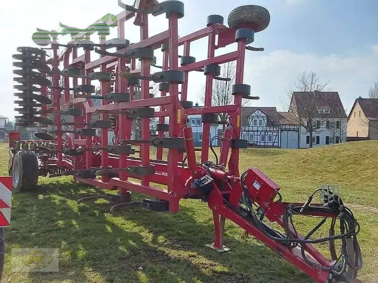 Horsch tiger 8 xl - Kultivátor: obrázok 1 Horsch tiger 8 xl - Kultivátor: obrázok 1