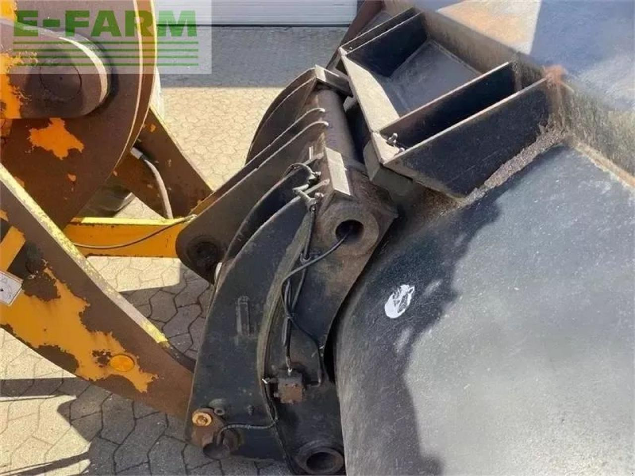 Hyundai hl 740-7 med højtipskovl - Mini rýpadlo: obrázok 4 Hyundai hl 740-7 med højtipskovl - Mini rýpadlo: obrázok 4