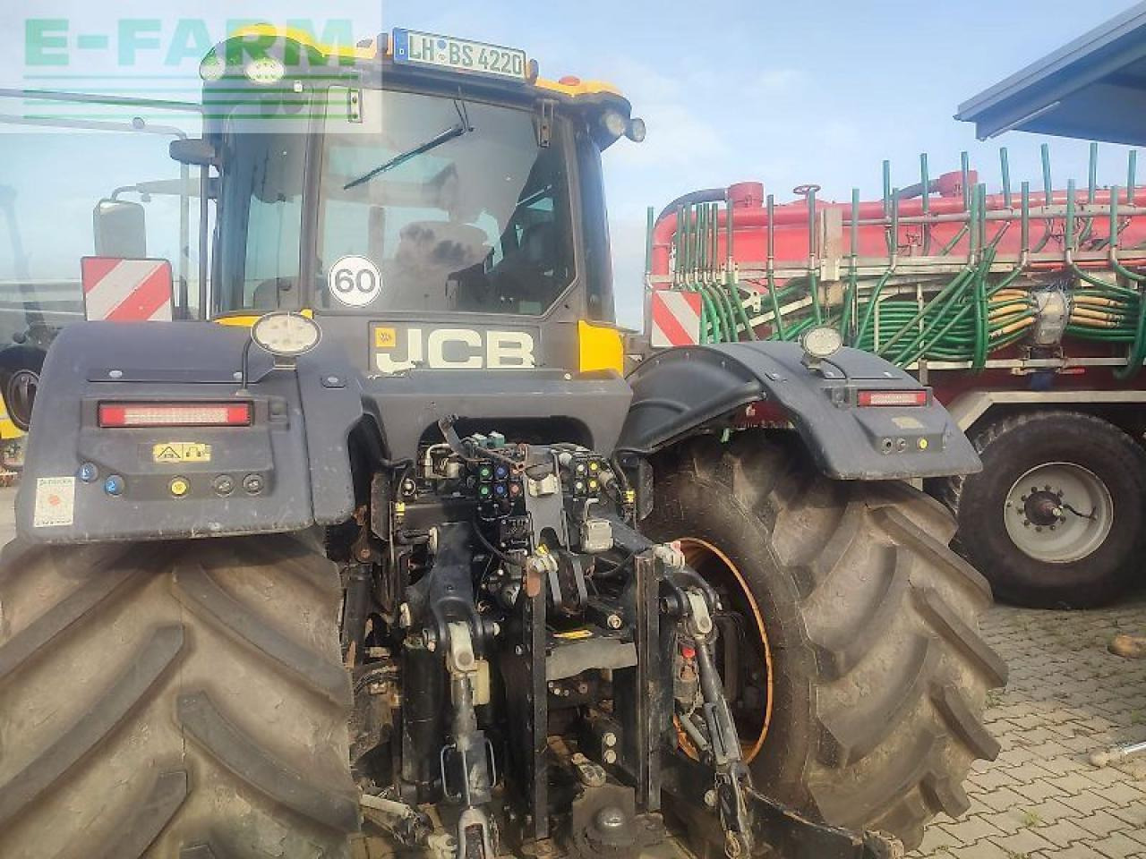 JCB 4220 fastrac - Traktor: obrázok 5 JCB 4220 fastrac - Traktor: obrázok 5
