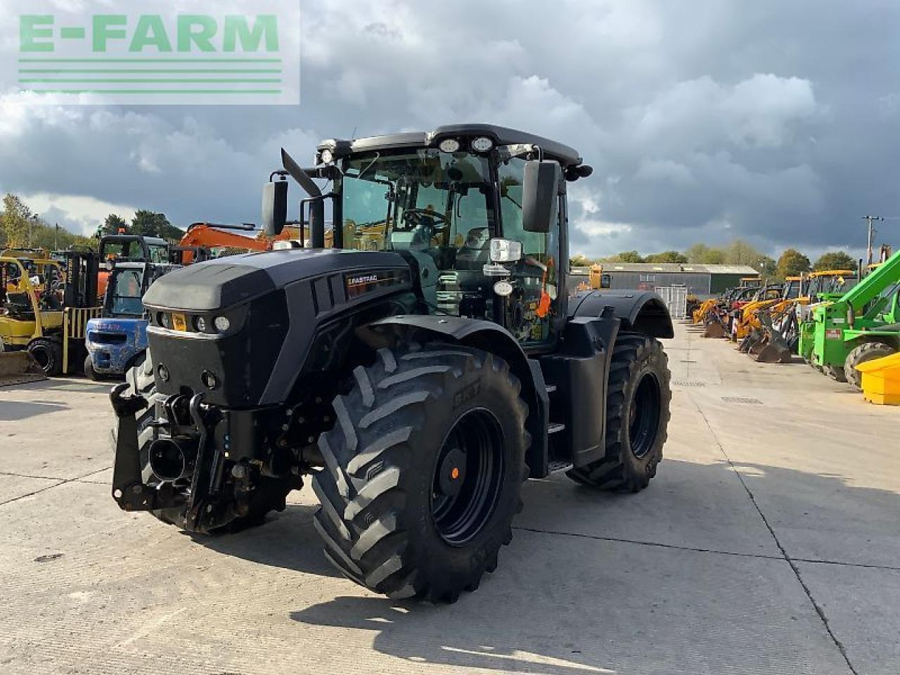 JCB 4220 fastrac tractor (st24887) - Traktor: obrázok 4 JCB 4220 fastrac tractor (st24887) - Traktor: obrázok 4