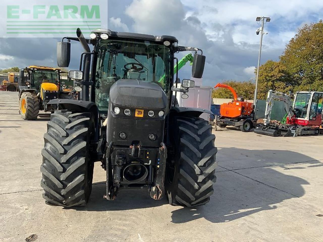 JCB 4220 fastrac tractor (st24887) - Traktor: obrázok 3 JCB 4220 fastrac tractor (st24887) - Traktor: obrázok 3