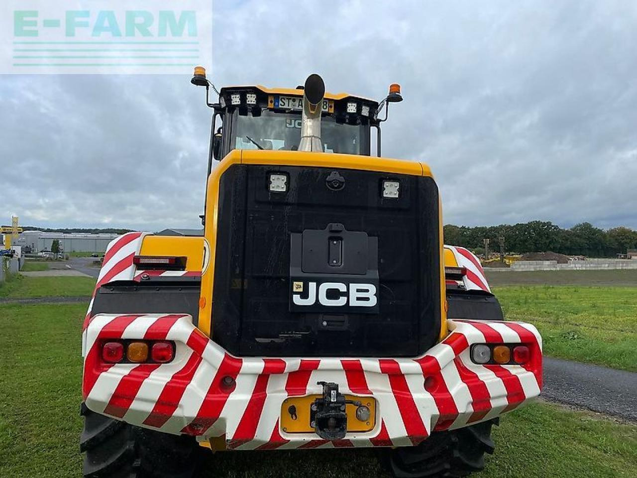 JCB 427 agri - Mini rýpadlo: obrázok 3 JCB 427 agri - Mini rýpadlo: obrázok 3