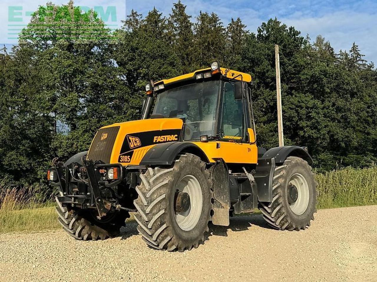 JCB fastrac 3185 smothshift - Traktor: obrázok 1 JCB fastrac 3185 smothshift - Traktor: obrázok 1