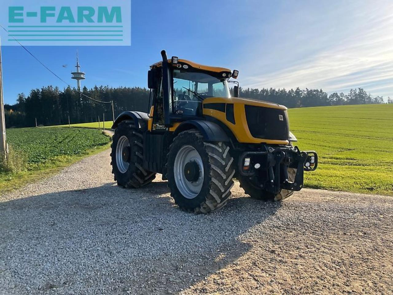 JCB fastrac 8250 - Traktor: obrázok 5 JCB fastrac 8250 - Traktor: obrázok 5