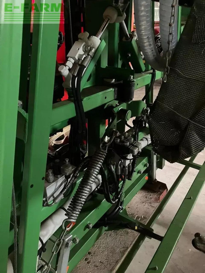 Jessernigg s ng pl 1200 feldspritze mit fronttank gps - Ťahaný postrekovač: obrázok 5 Jessernigg s ng pl 1200 feldspritze mit fronttank gps - Ťahaný postrekovač: obrázok 5