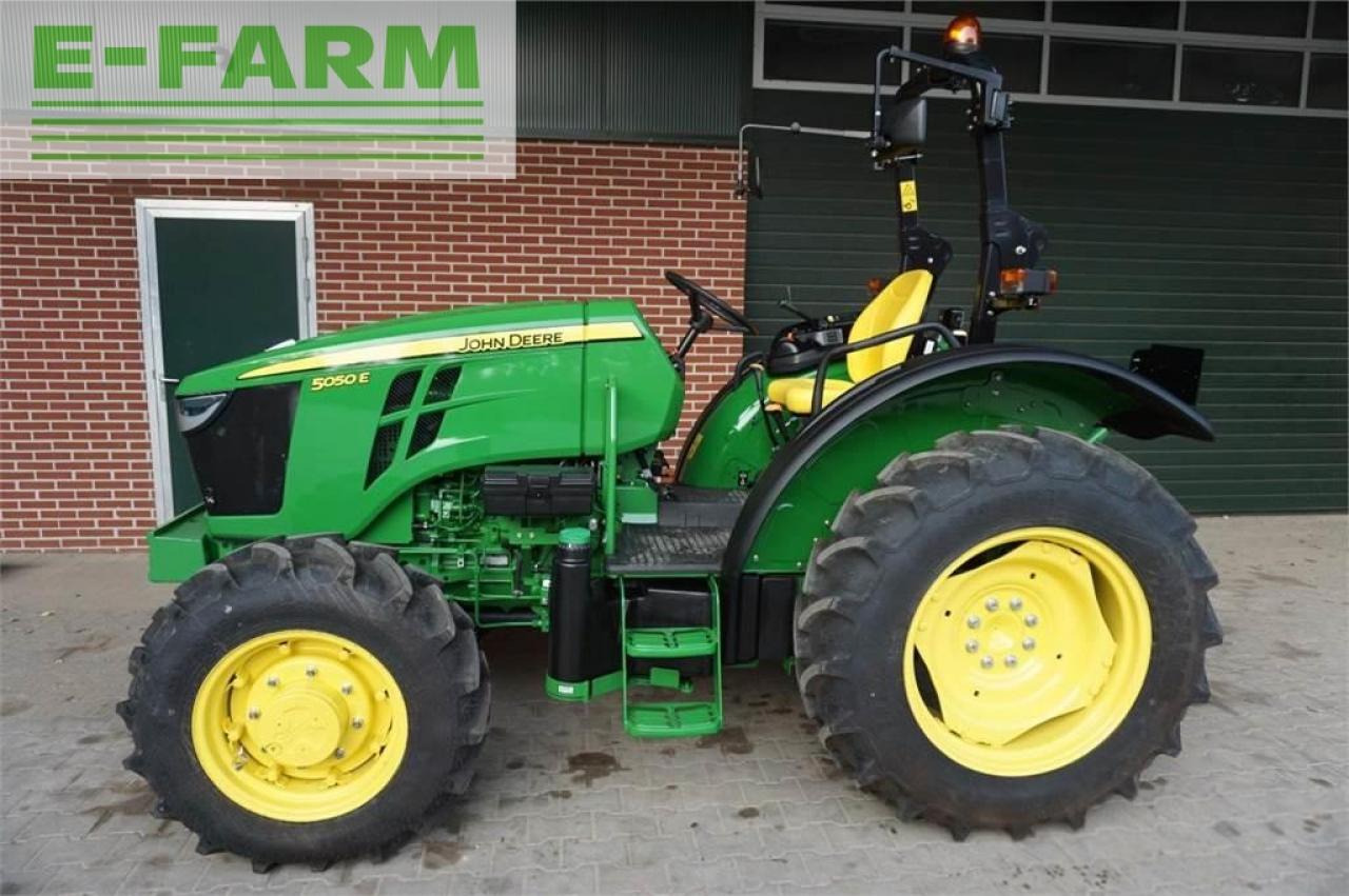 John Deere 5050e neumaschine - Traktor: obrázok 4 John Deere 5050e neumaschine - Traktor: obrázok 4