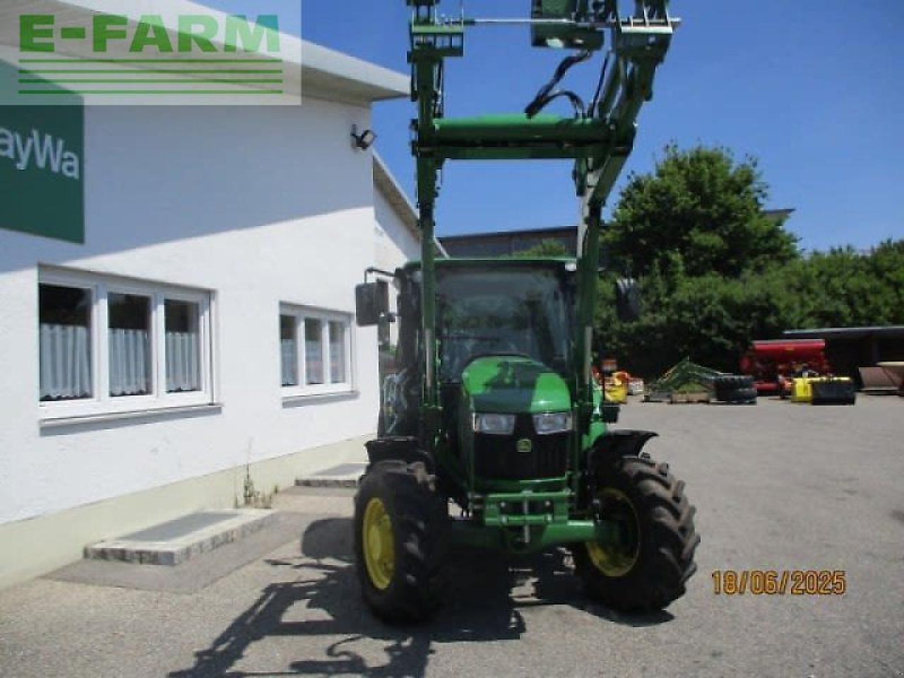 John Deere 5058 e - Traktor: obrázok 3 John Deere 5058 e - Traktor: obrázok 3