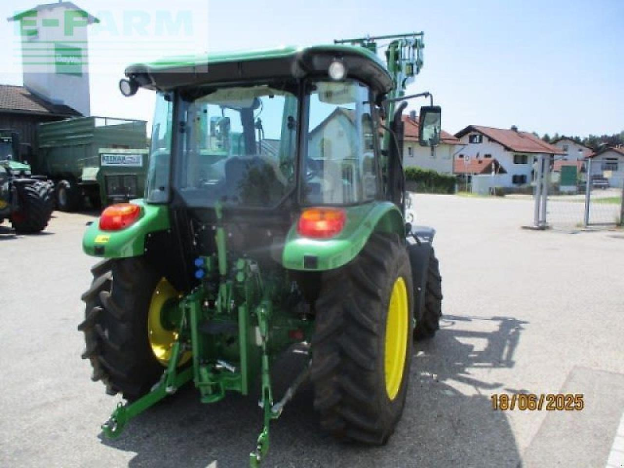 John Deere 5058 e - Traktor: obrázok 5 John Deere 5058 e - Traktor: obrázok 5