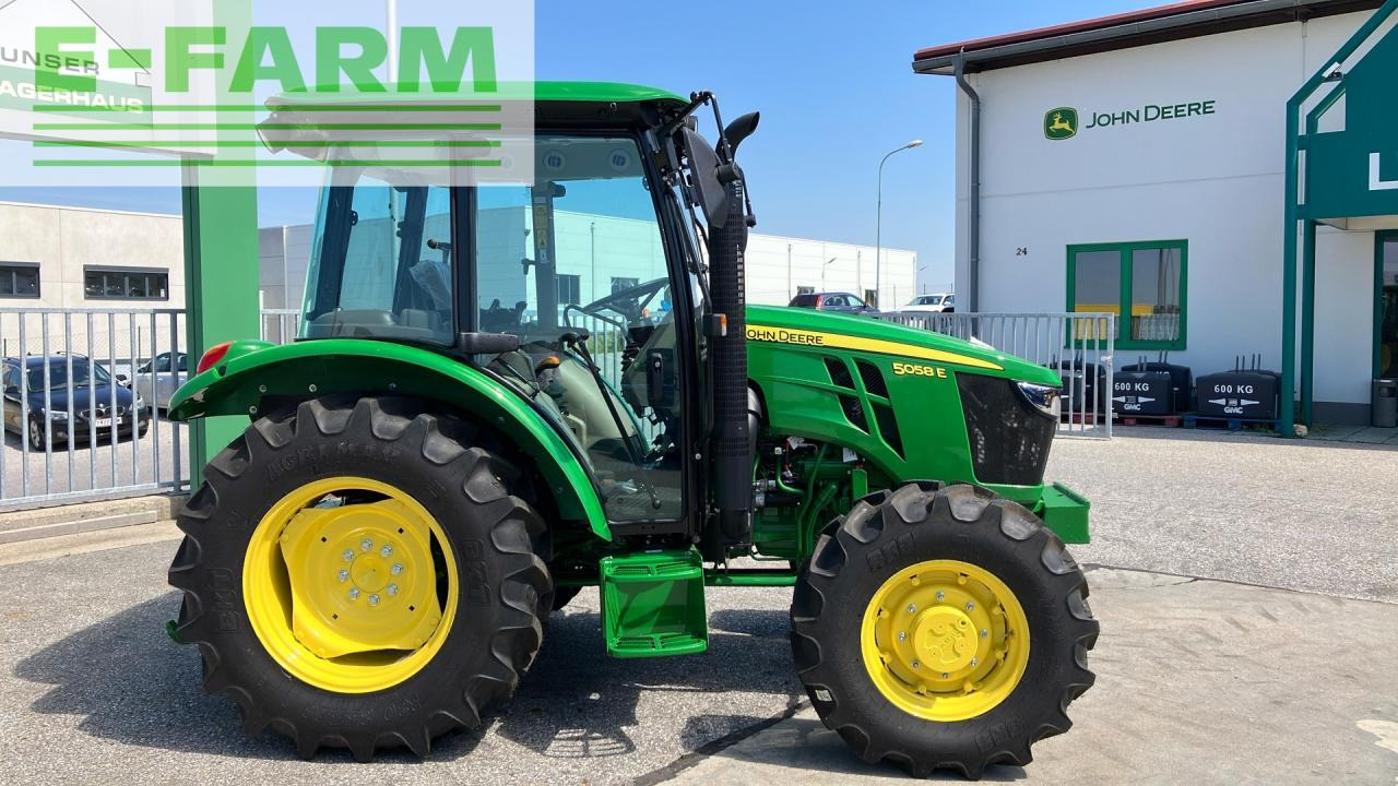John Deere 5058E - Traktor: obrázok 5 John Deere 5058E - Traktor: obrázok 5
