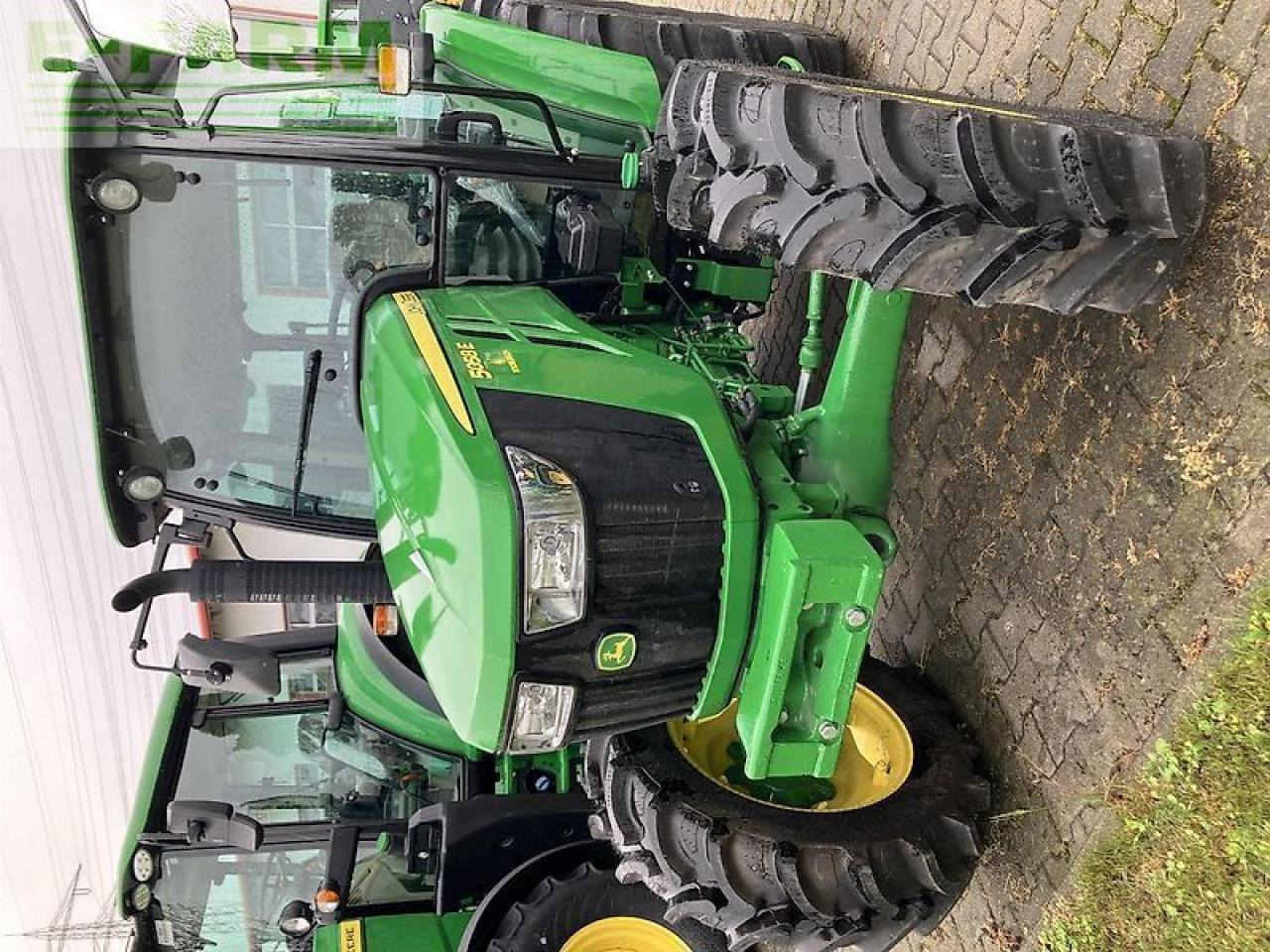 John Deere 5058e - Traktor: obrázok 1 John Deere 5058e - Traktor: obrázok 1