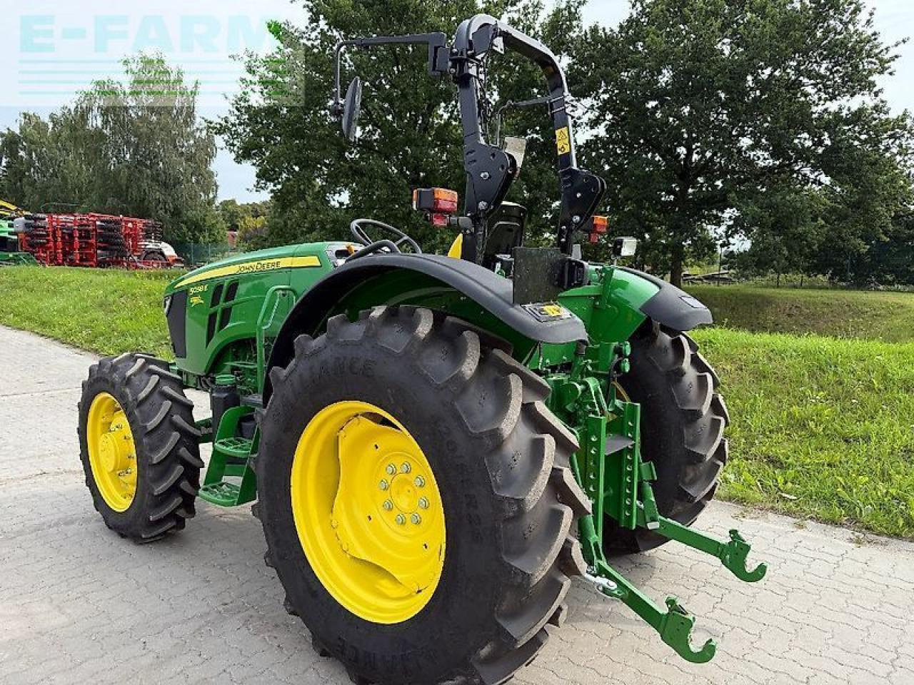 John Deere 5058e ohne kabine - Traktor: obrázok 4 John Deere 5058e ohne kabine - Traktor: obrázok 4