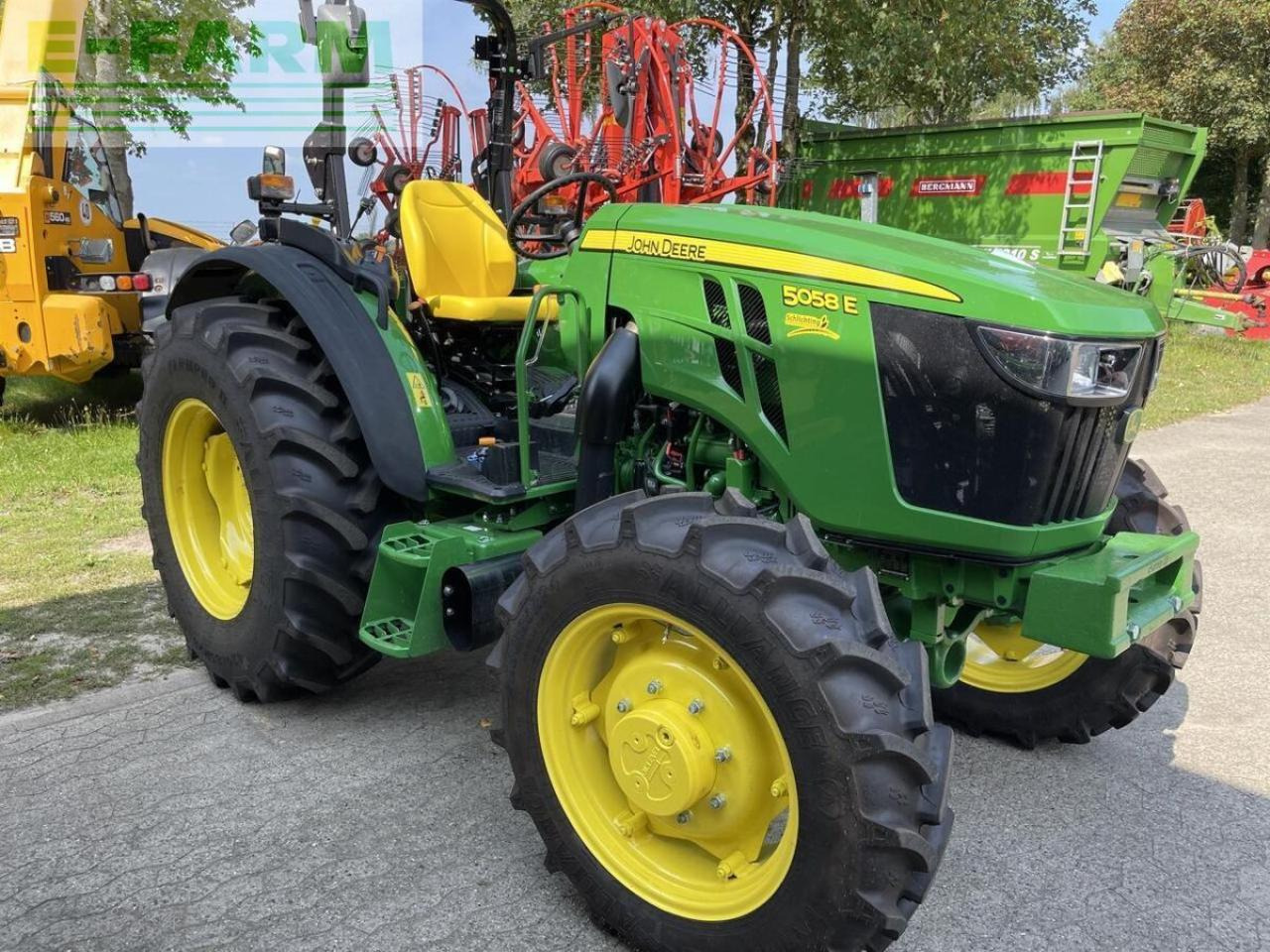 John Deere 5058e ohne kabine - Traktor: obrázok 1 John Deere 5058e ohne kabine - Traktor: obrázok 1