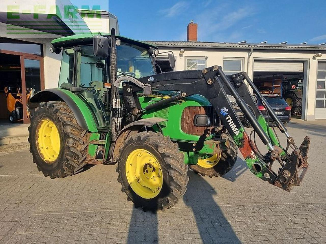 John Deere 5080m - Traktor: obrázok 2 John Deere 5080m - Traktor: obrázok 2