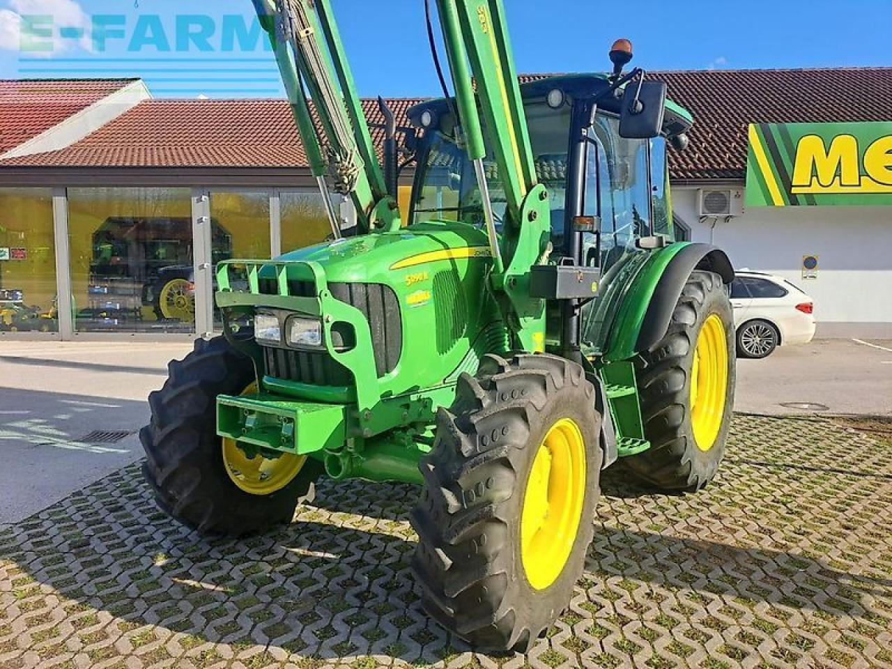 John Deere 5090r - Traktor: obrázok 2 John Deere 5090r - Traktor: obrázok 2