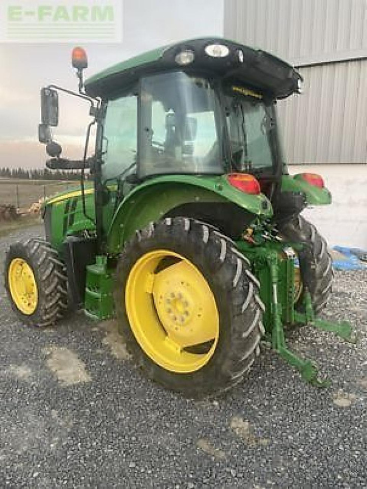 John Deere 5100r - Traktor: obrázok 4 John Deere 5100r - Traktor: obrázok 4