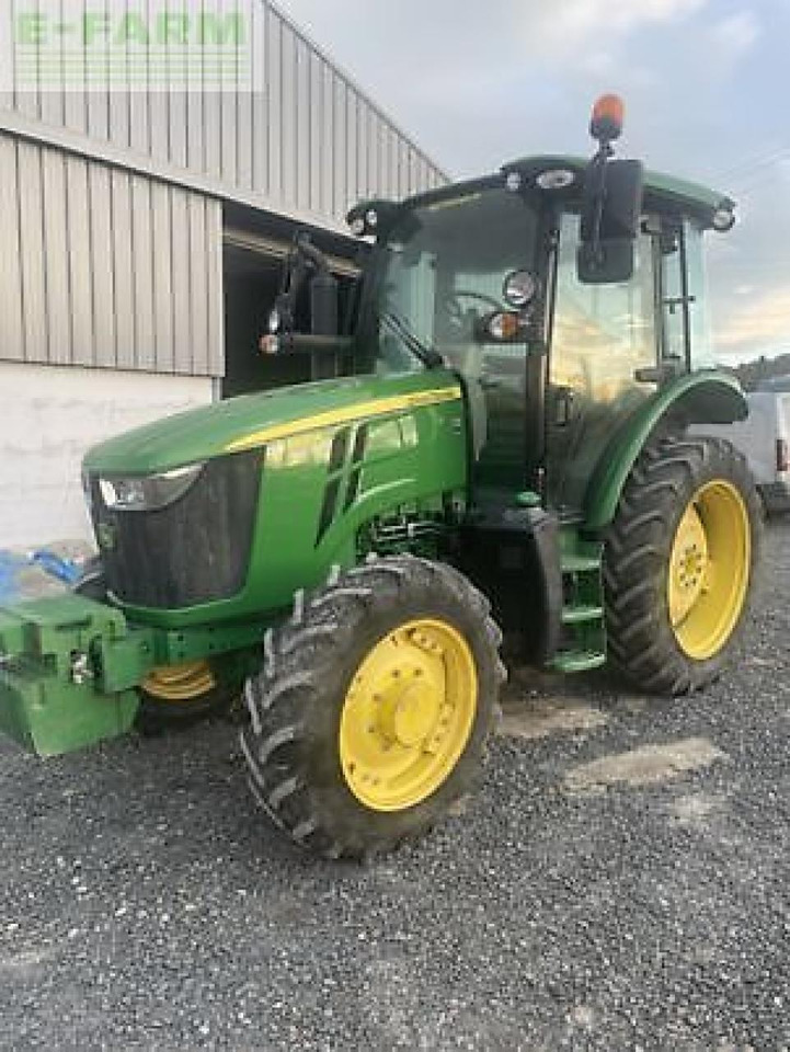 John Deere 5100r - Traktor: obrázok 1 John Deere 5100r - Traktor: obrázok 1