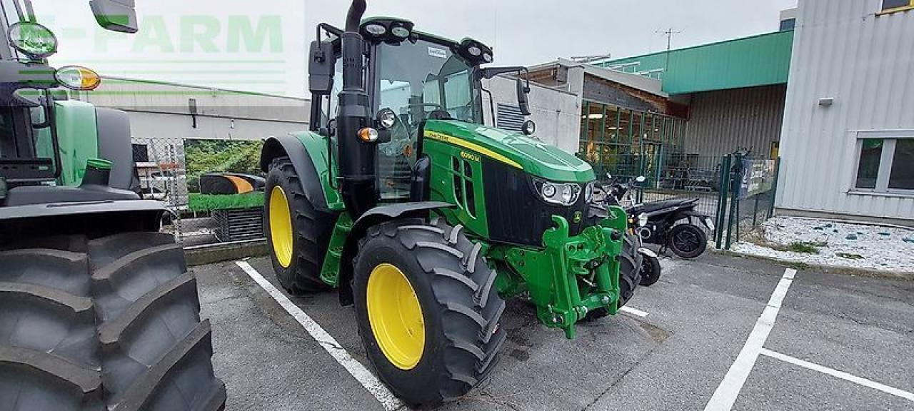 John Deere 6090m - Traktor: obrázok 2 John Deere 6090m - Traktor: obrázok 2