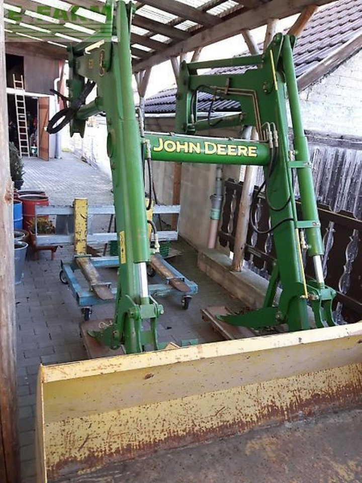 John Deere 6110 mit frontlader - Traktor: obrázok 2 John Deere 6110 mit frontlader - Traktor: obrázok 2
