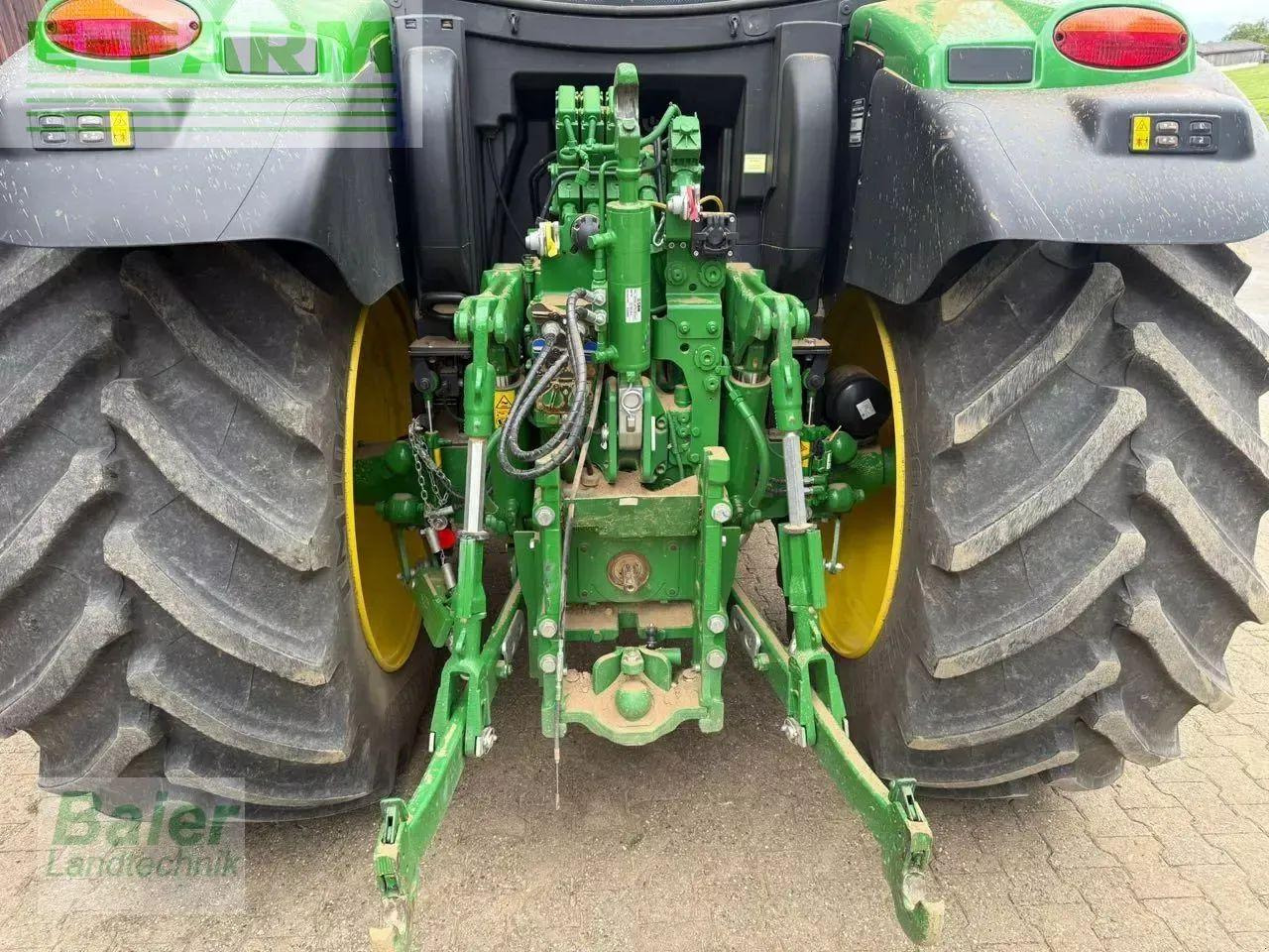 John Deere 6130 r - Traktor: obrázok 5 John Deere 6130 r - Traktor: obrázok 5