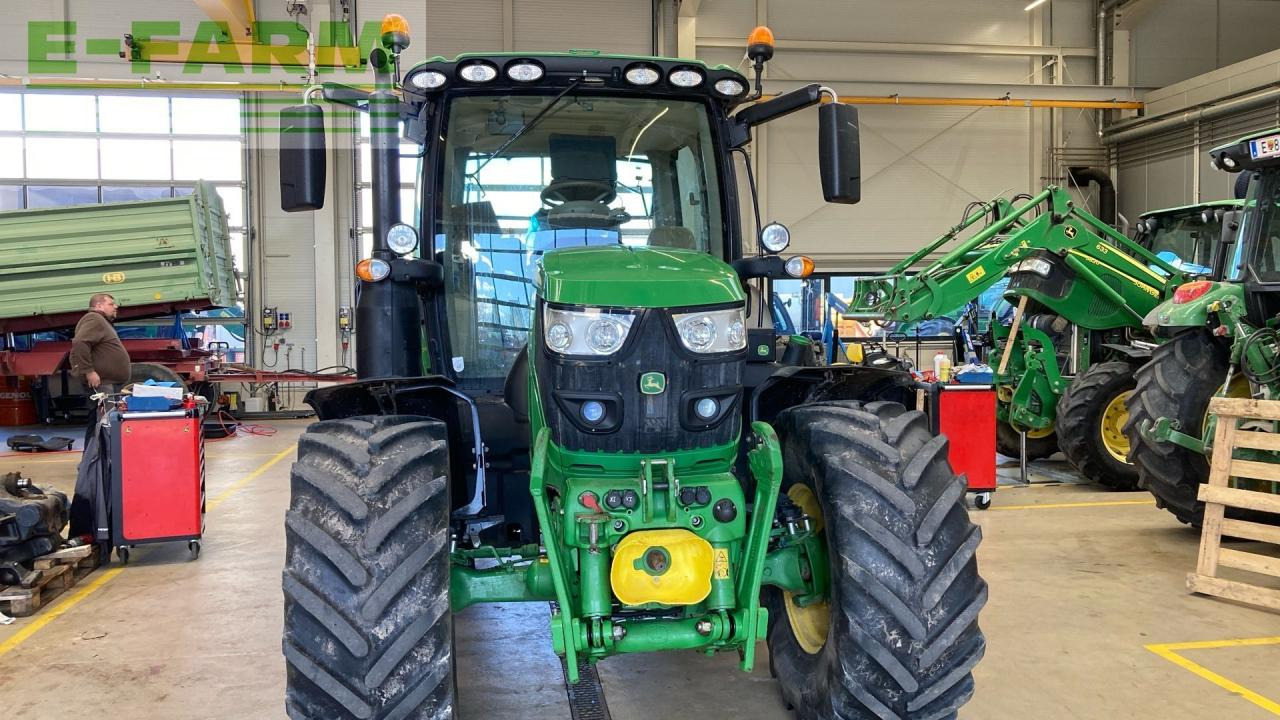 John Deere 6130R - Traktor: obrázok 3 John Deere 6130R - Traktor: obrázok 3