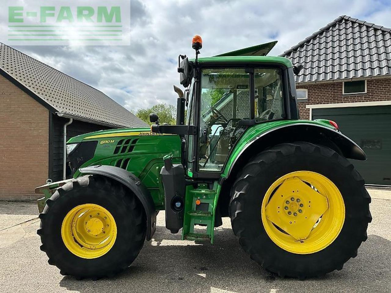 John Deere 6130m pq+ - Traktor: obrázok 2 John Deere 6130m pq+ - Traktor: obrázok 2