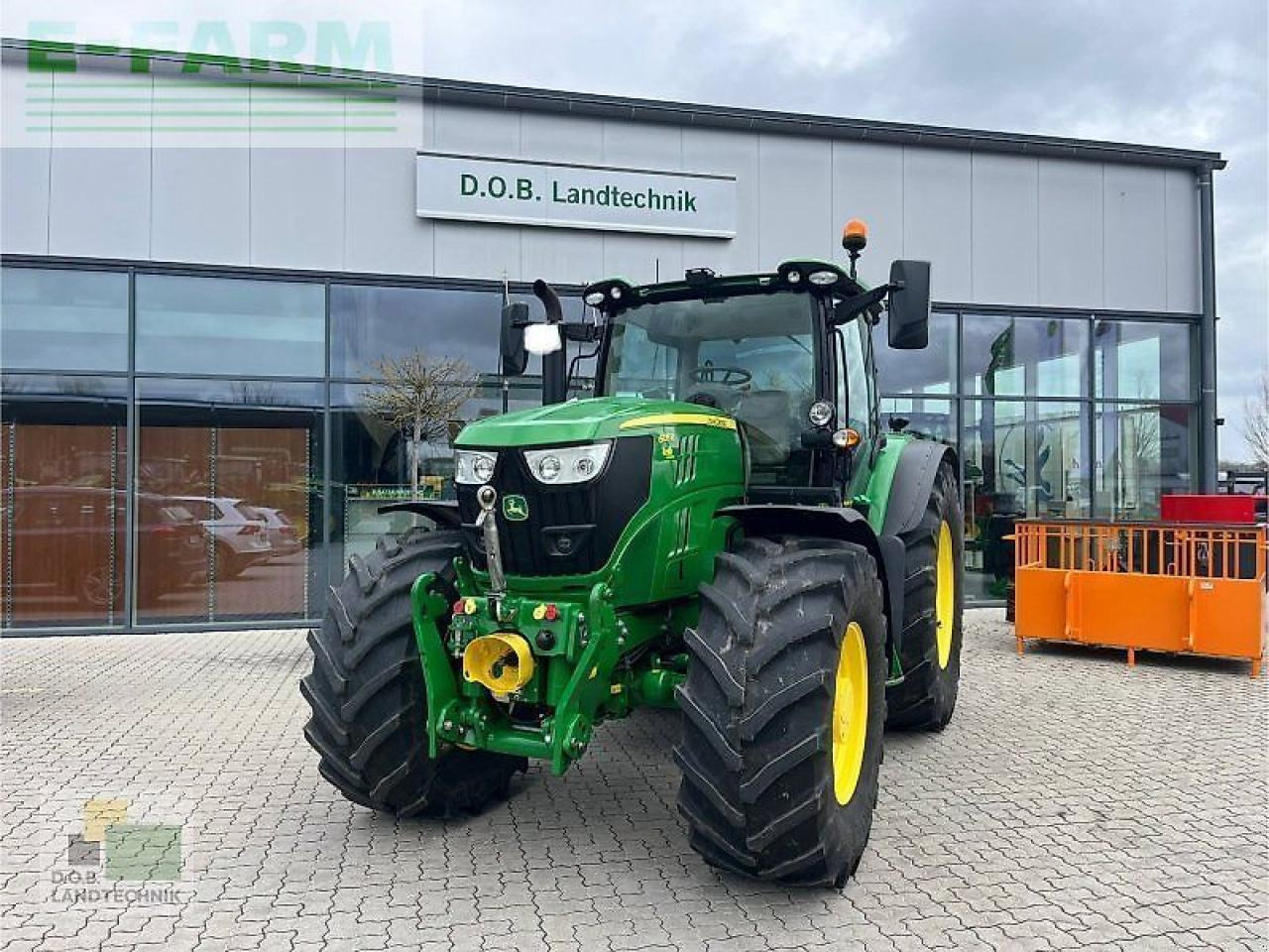 John Deere 6130r 6130 r - Traktor: obrázok 1 John Deere 6130r 6130 r - Traktor: obrázok 1