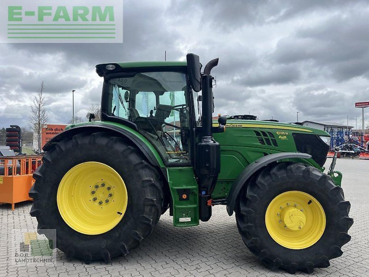 John Deere 6130r 6130 r - Traktor: obrázok 4 John Deere 6130r 6130 r - Traktor: obrázok 4