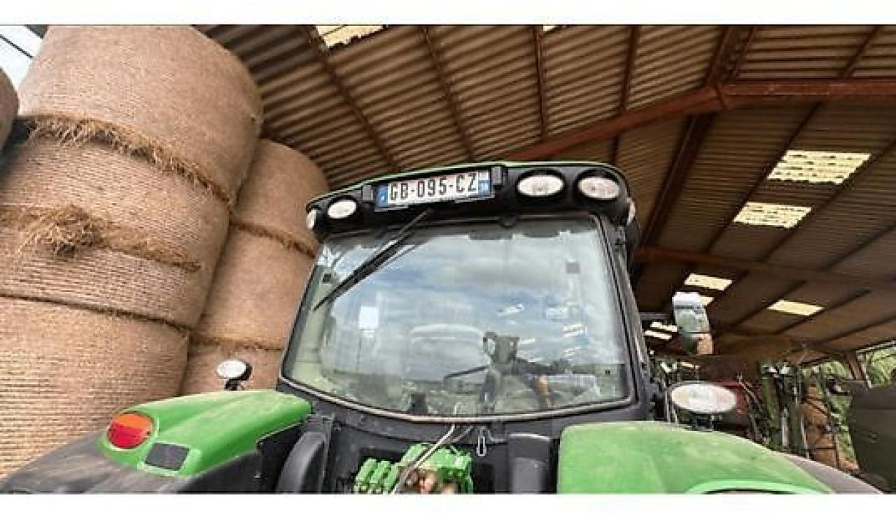 John Deere 6130r - Traktor: obrázok 3 John Deere 6130r - Traktor: obrázok 3