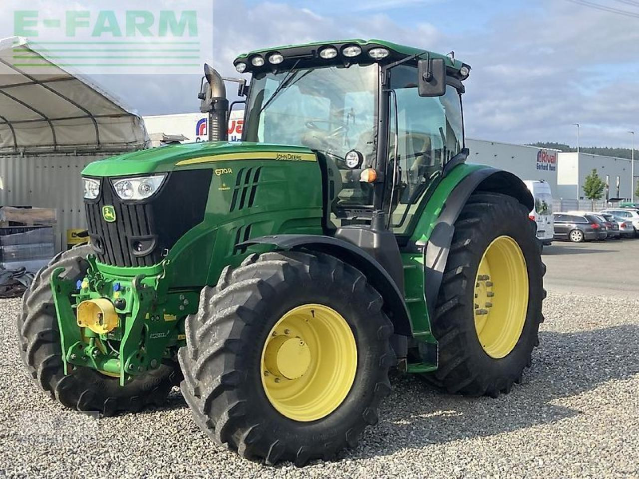 John Deere 6170 r - Traktor: obrázok 1 John Deere 6170 r - Traktor: obrázok 1