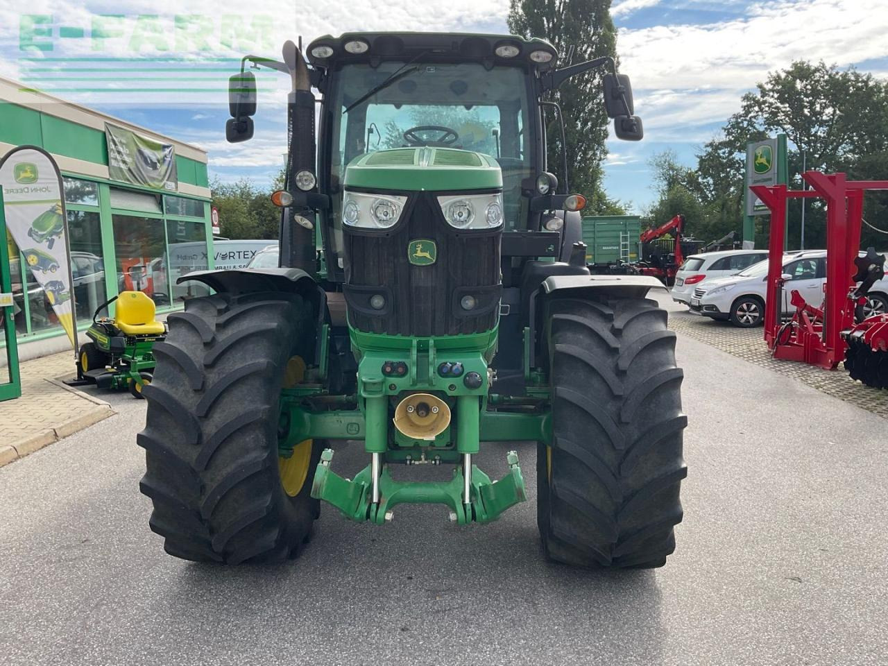 John Deere 6170R - Traktor: obrázok 3 John Deere 6170R - Traktor: obrázok 3