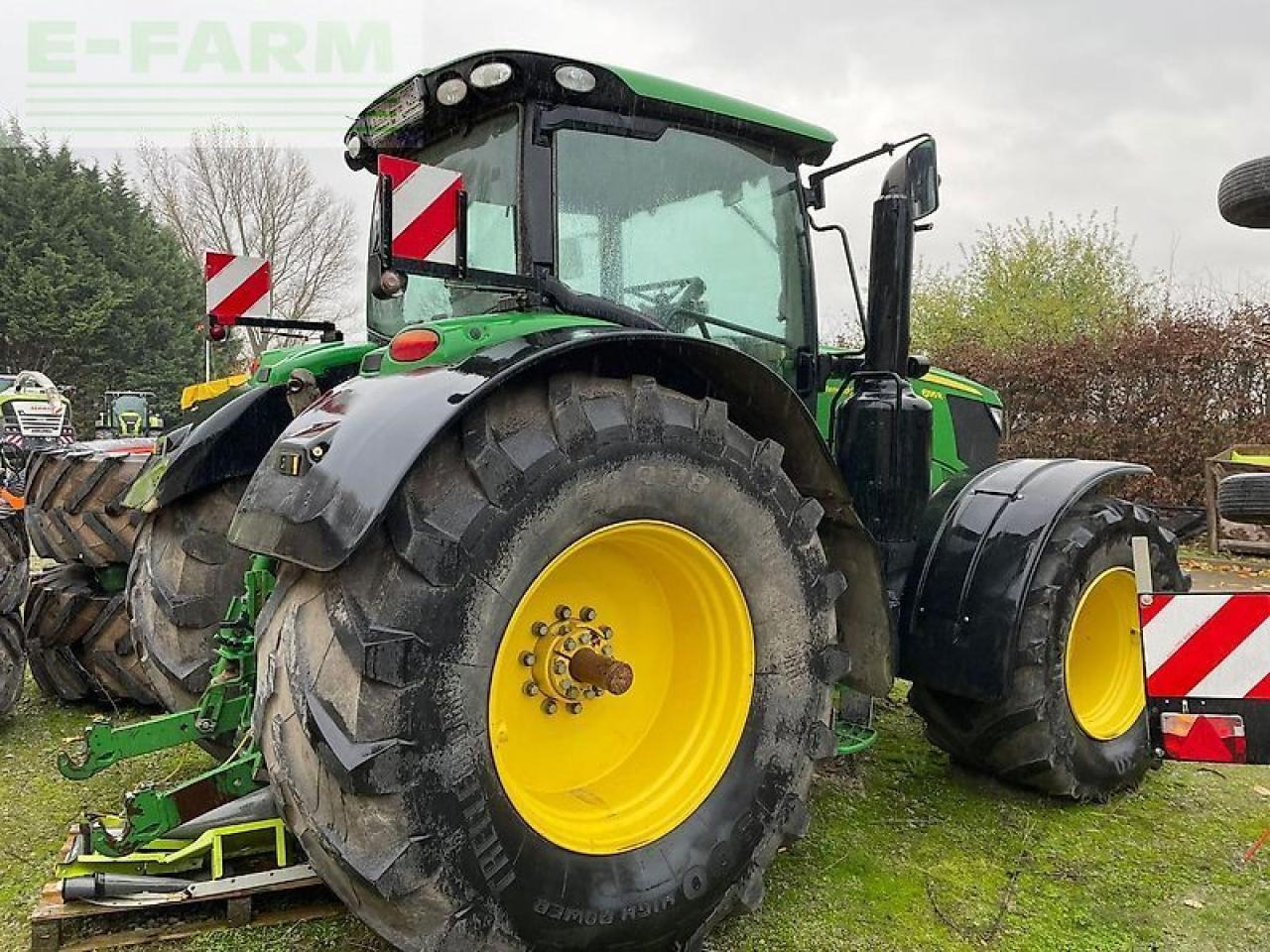 John Deere 6195 r - Traktor: obrázok 3 John Deere 6195 r - Traktor: obrázok 3