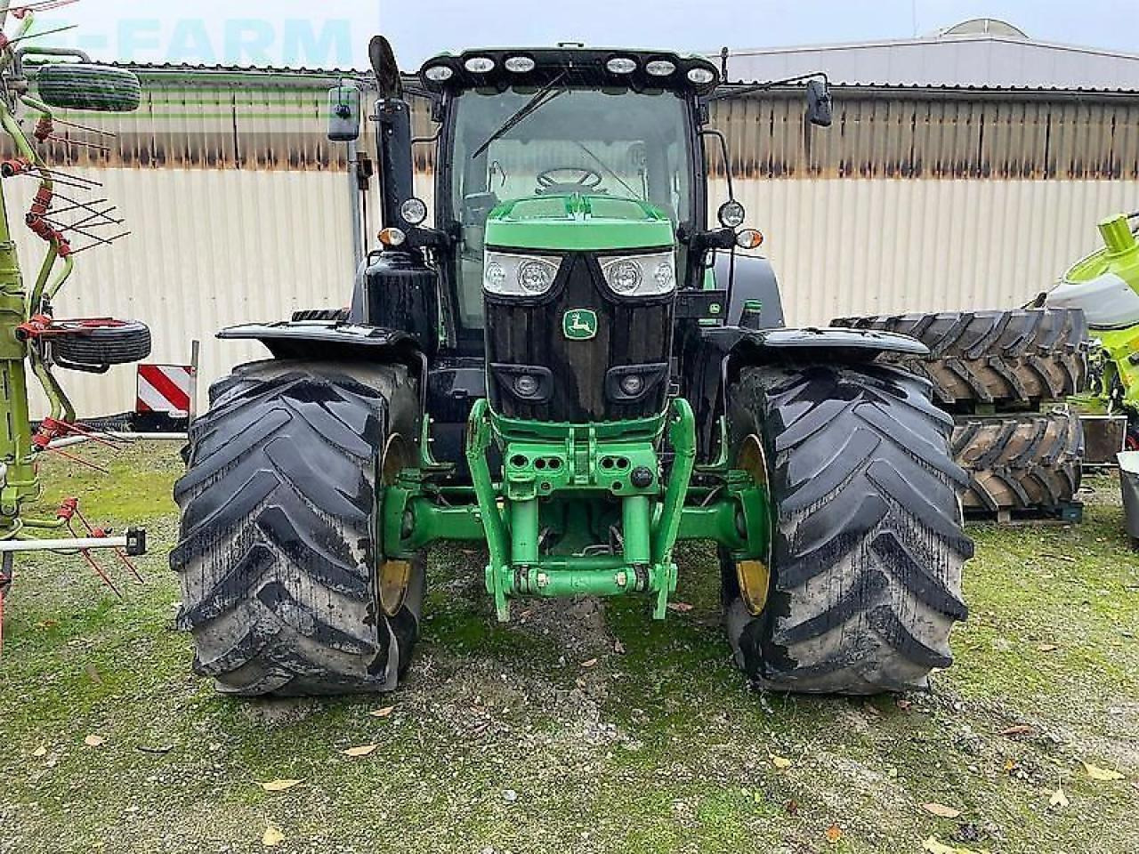 John Deere 6195 r - Traktor: obrázok 2 John Deere 6195 r - Traktor: obrázok 2