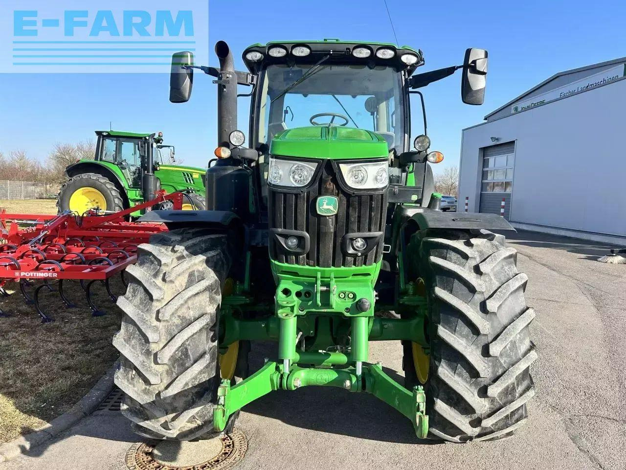 John Deere 6195r - Traktor: obrázok 3 John Deere 6195r - Traktor: obrázok 3