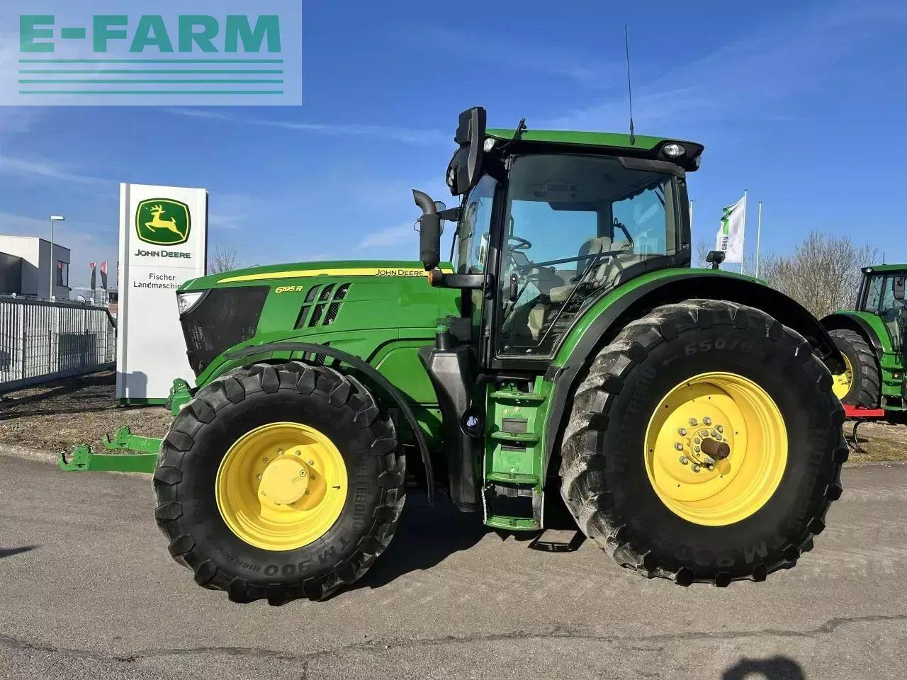 John Deere 6195r - Traktor: obrázok 1 John Deere 6195r - Traktor: obrázok 1