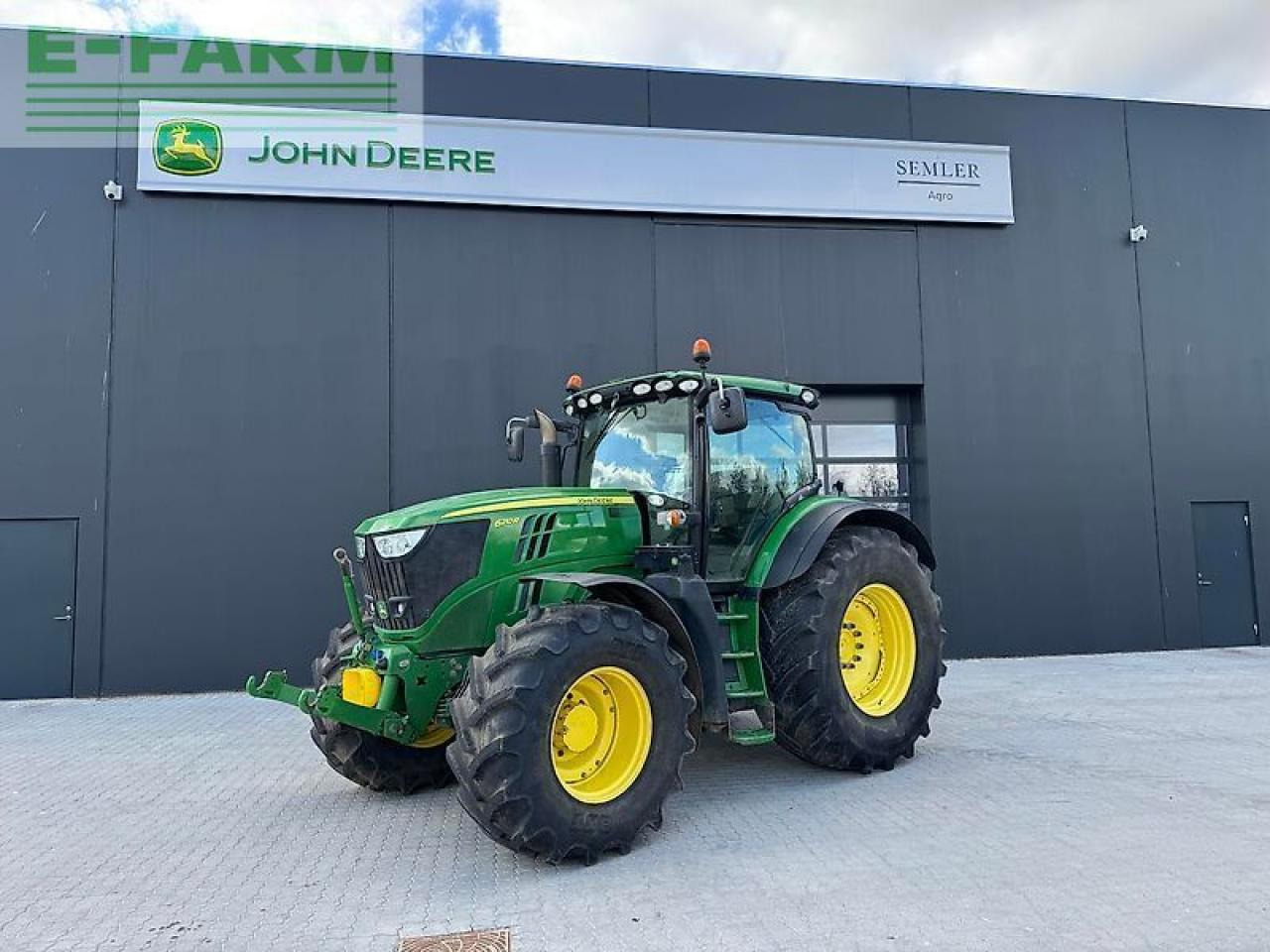 John Deere 6210 - Traktor: obrázok 1 John Deere 6210 - Traktor: obrázok 1
