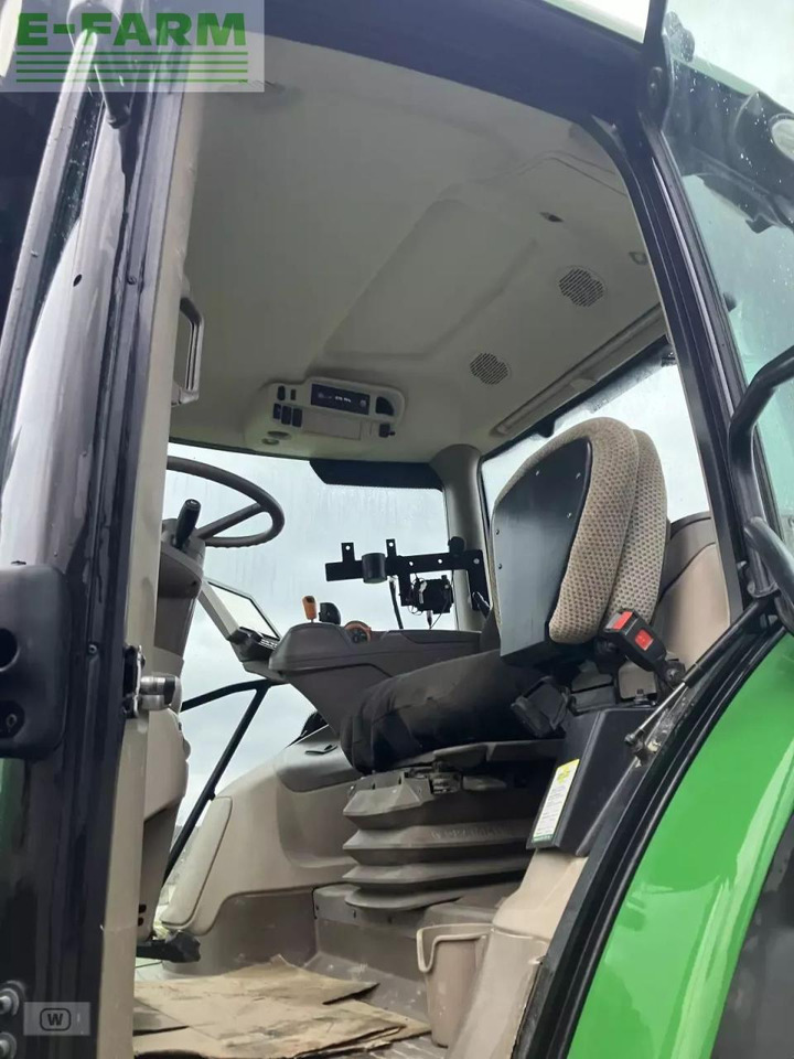 Traktor John Deere 6215r: obrázok 20