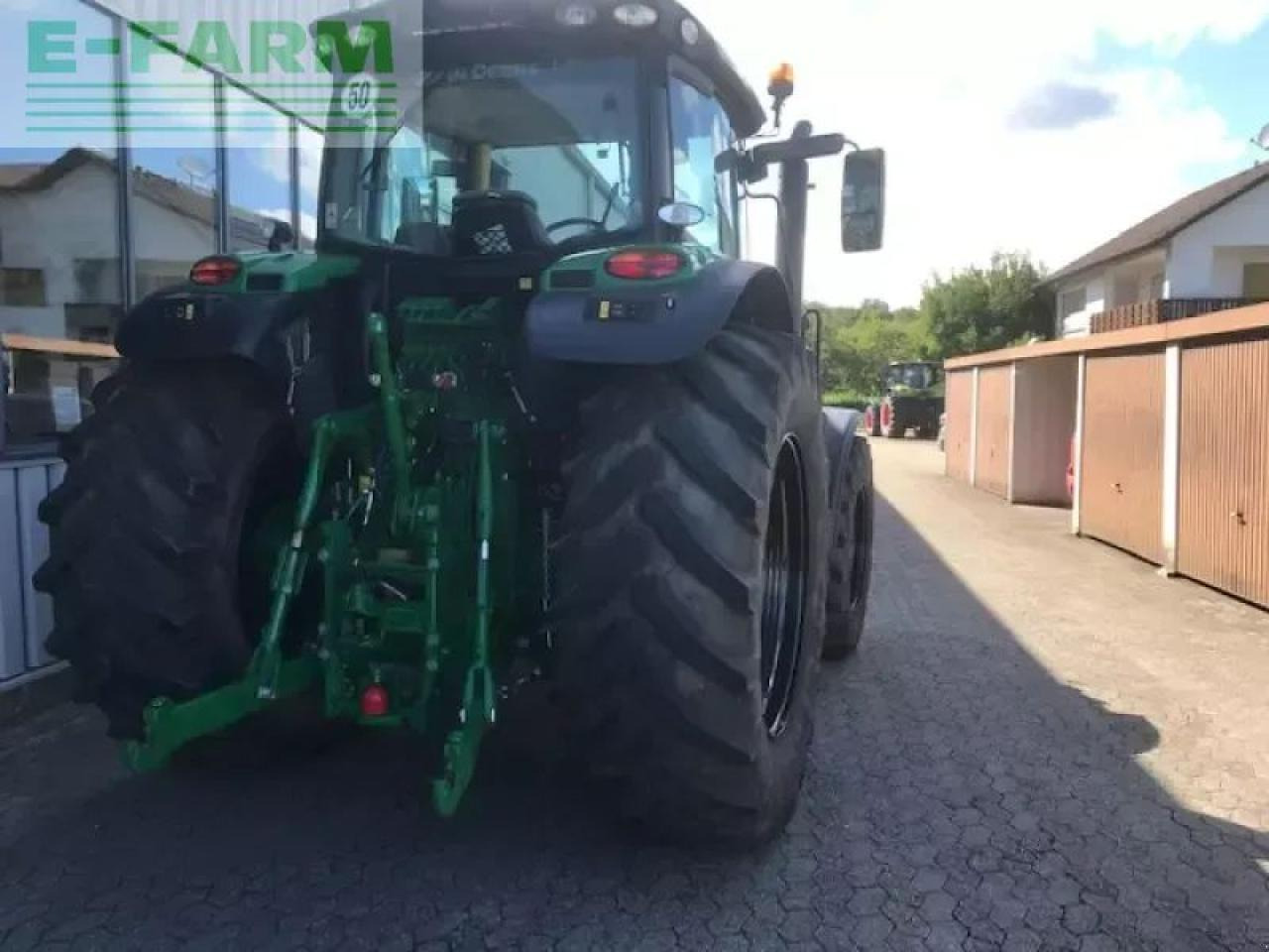 John Deere 6215r - Traktor: obrázok 4 John Deere 6215r - Traktor: obrázok 4