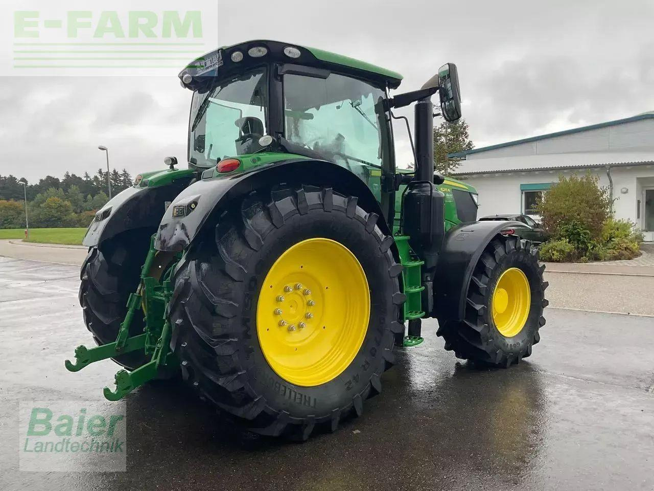 John Deere 6215r - Traktor: obrázok 4 John Deere 6215r - Traktor: obrázok 4