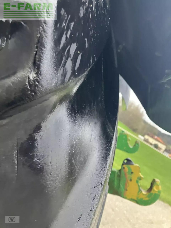 Traktor John Deere 6215r: obrázok 15