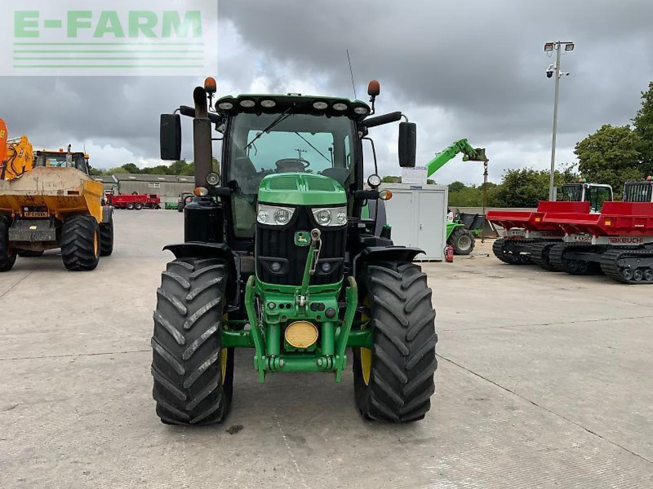 John Deere 6215r tractor (st23802) - Traktor: obrázok 3 John Deere 6215r tractor (st23802) - Traktor: obrázok 3