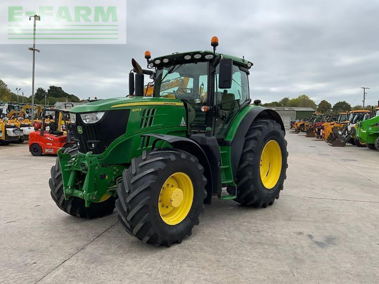 John Deere 6215r tractor (st23985) - Traktor: obrázok 4 John Deere 6215r tractor (st23985) - Traktor: obrázok 4