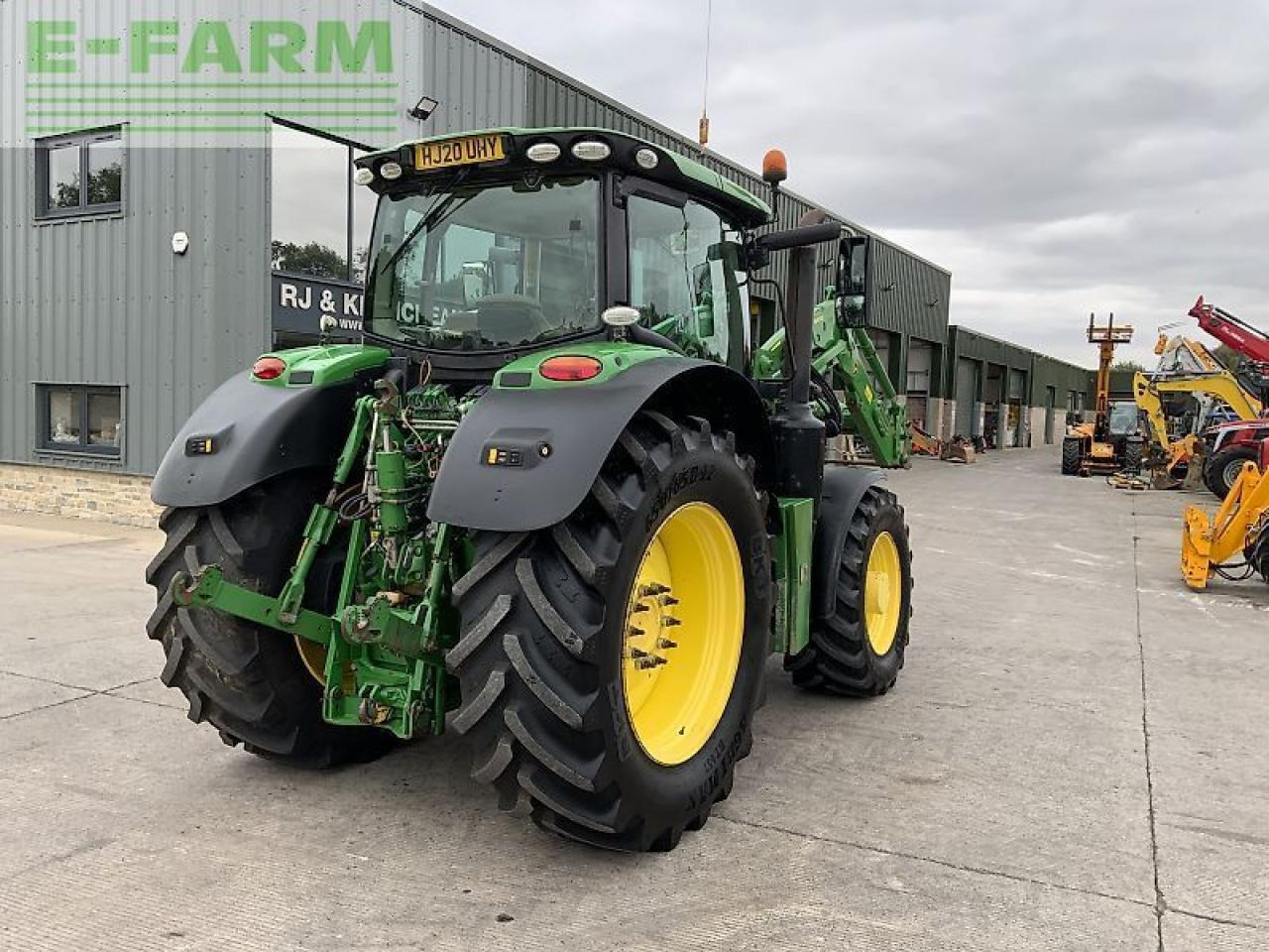 John Deere 6215r ultimate edition tractor (st24011) - Traktor: obrázok 3 John Deere 6215r ultimate edition tractor (st24011) - Traktor: obrázok 3