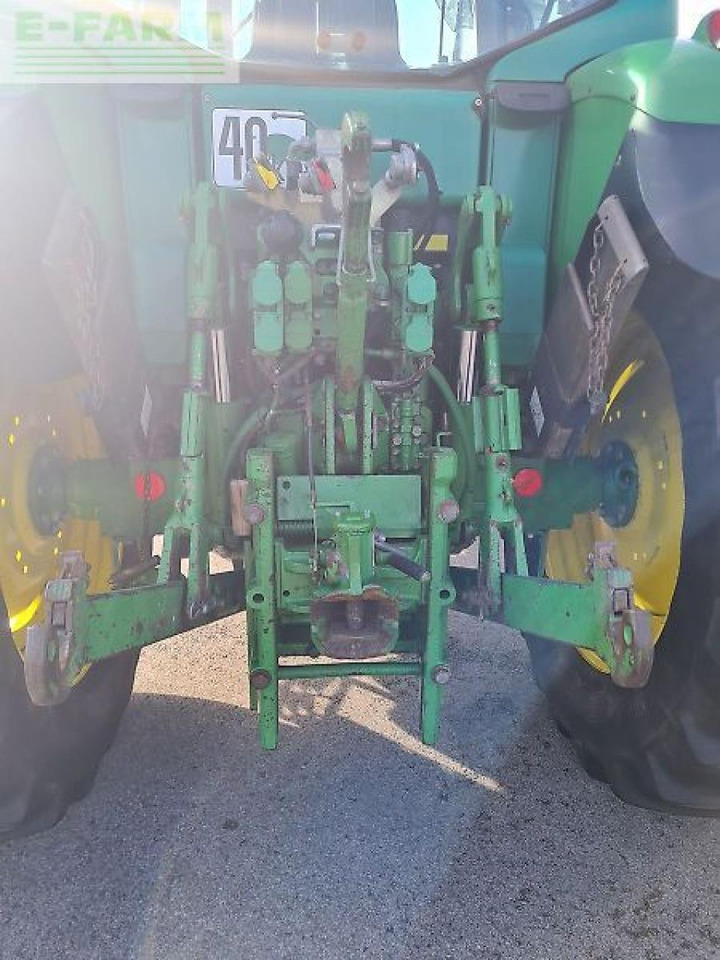 John Deere 6220 premium - Traktor: obrázok 5 John Deere 6220 premium - Traktor: obrázok 5