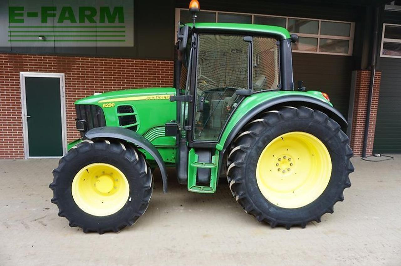 John Deere 6230 - Traktor: obrázok 4 John Deere 6230 - Traktor: obrázok 4